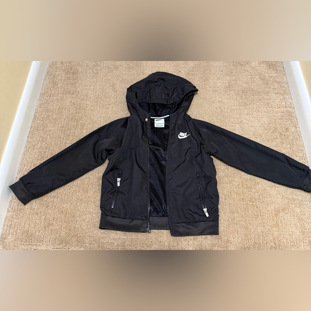 NWOT Boys Nike Black Full-Zip Windbreaker - Picture 2 of 3